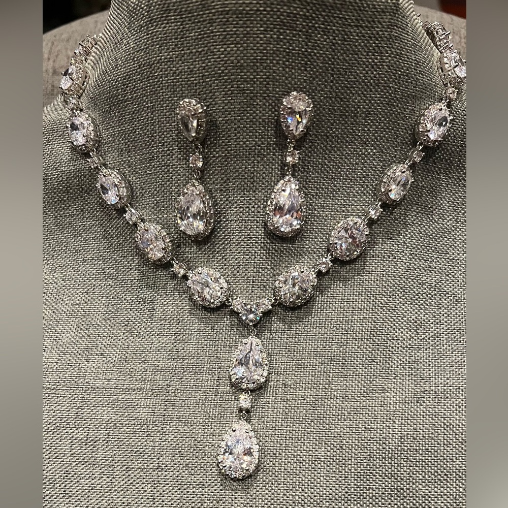 Demi Parure Formal Statement Y Necklace Clear White Crystal Zirconias Wedding